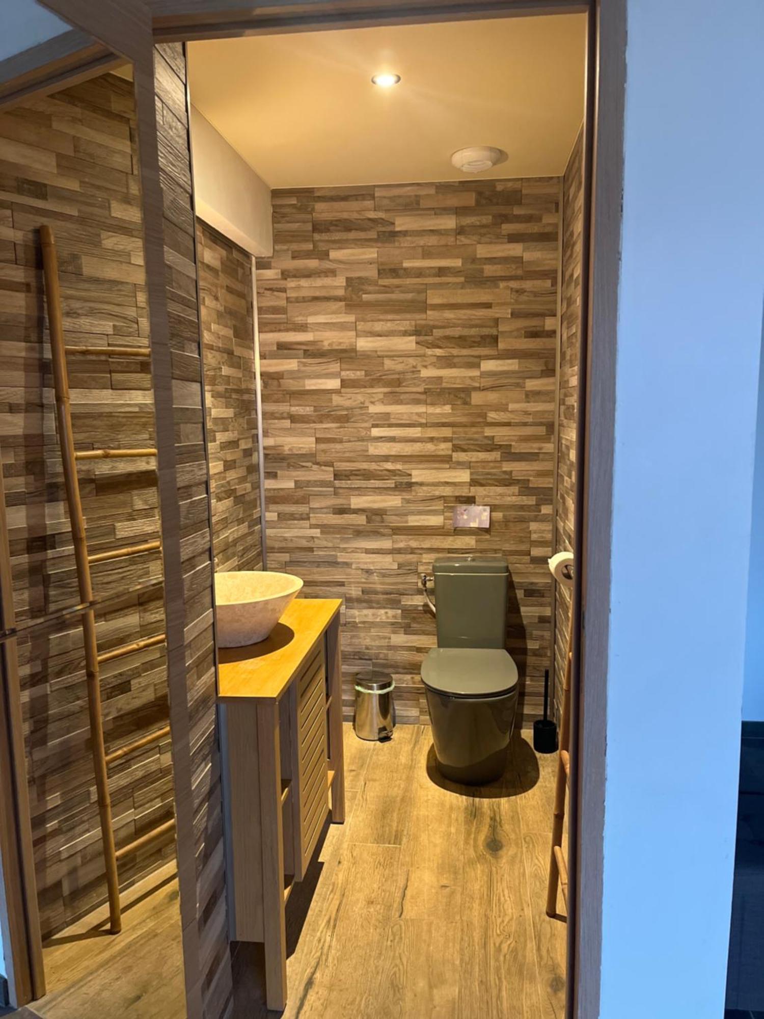 Studio Port Pin Vue Mer, Jacuzzi, Hammam, Parking Prives Каси Екстериор снимка